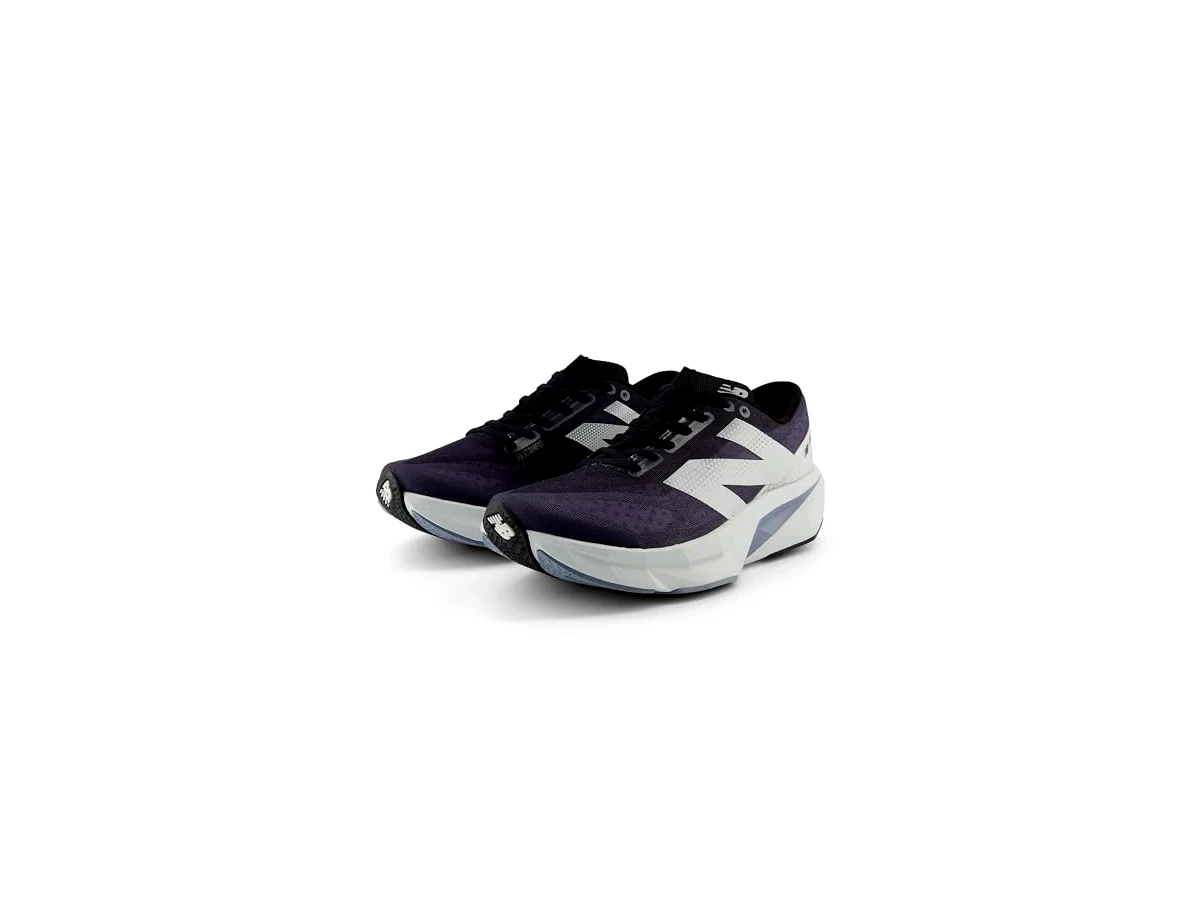 New Balance FuelCell Rebel v4