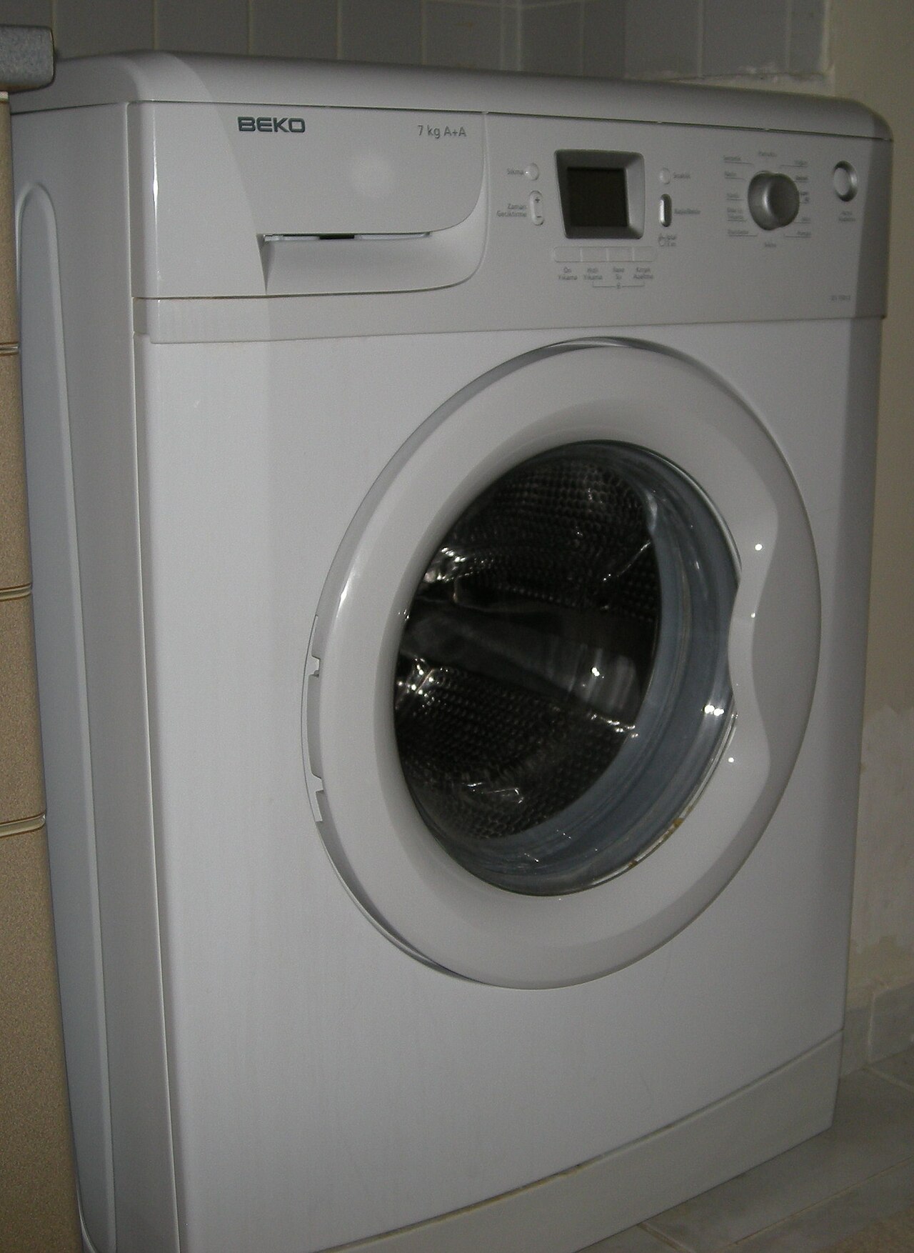 Máquina de lavar roupa com água quente: Qual o Melhor Modelo para Comprar em 2026?