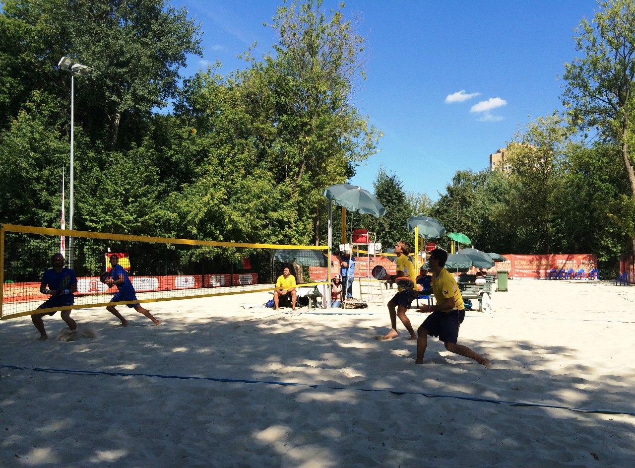 Raquete de beach tennis para iniciantes: Qual o Melhor Modelo para Comprar em 2026?